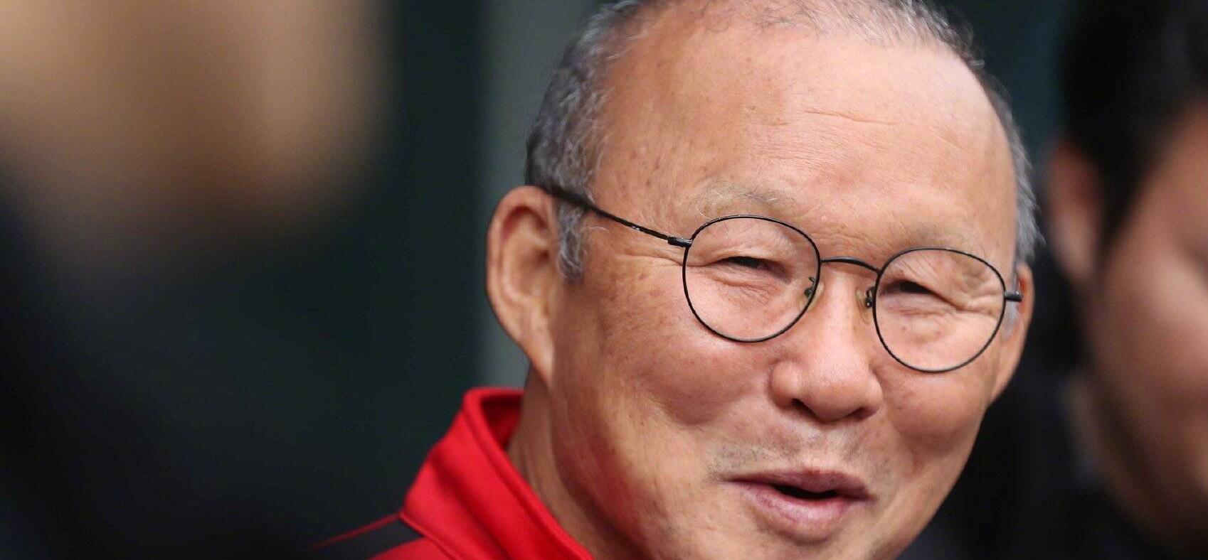 越南主帅:国足体力仅能撑30分钟_越南主帅谈国足体力