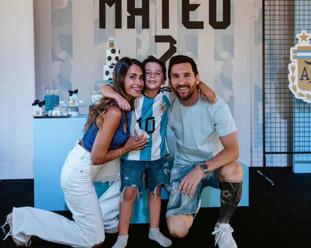 梅西几个娃娃_梅西几个娃