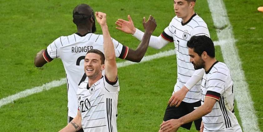 葡萄牙对德国两个乌龙球_葡萄牙连送乌龙球 遭德国4-2大逆转