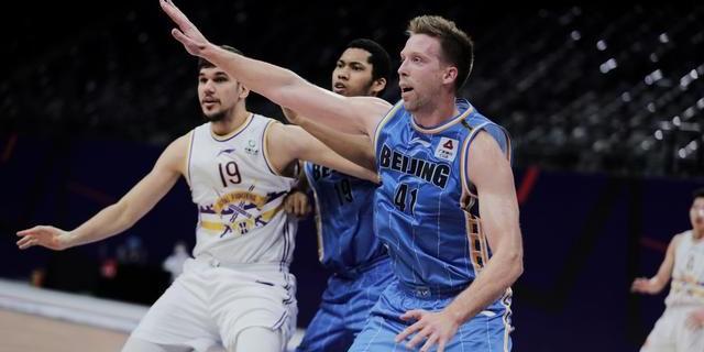 贾斯汀汉密尔顿_贾斯丁-汉密尔顿