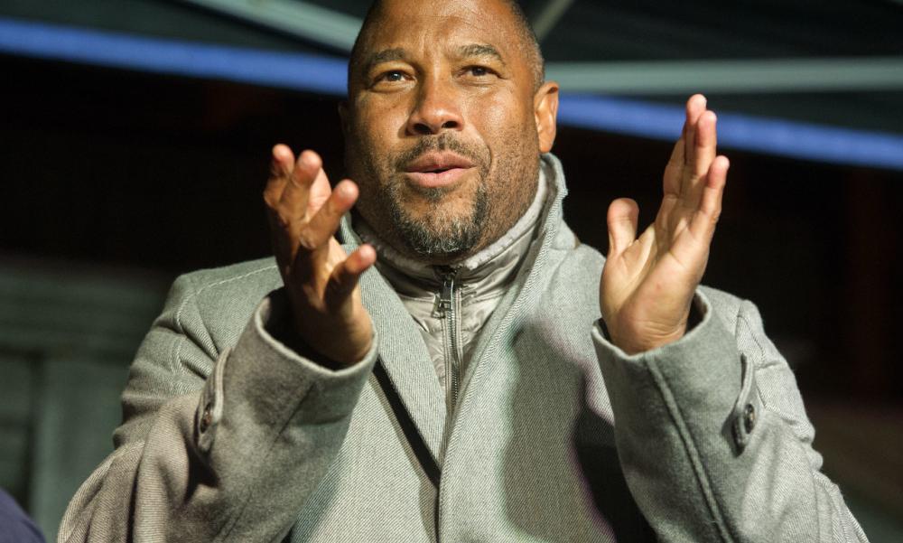 约翰巴恩斯多少号_约翰巴恩斯