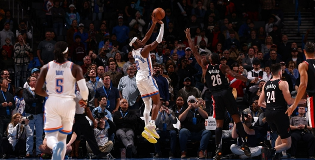 开拓者吊打雷霆_雷霆险胜开拓者