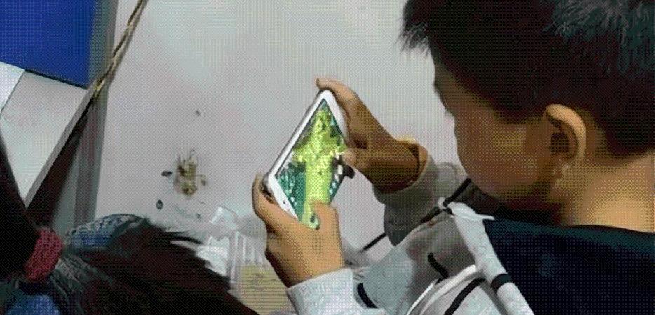 60岁大爷王者五杀_60岁老人王者五杀