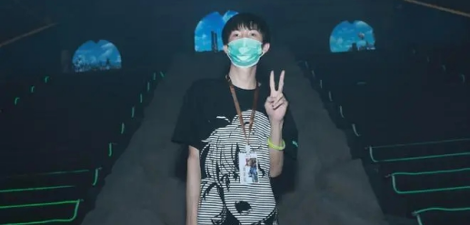 lol国服第一卡莎是谁_lol国服第一