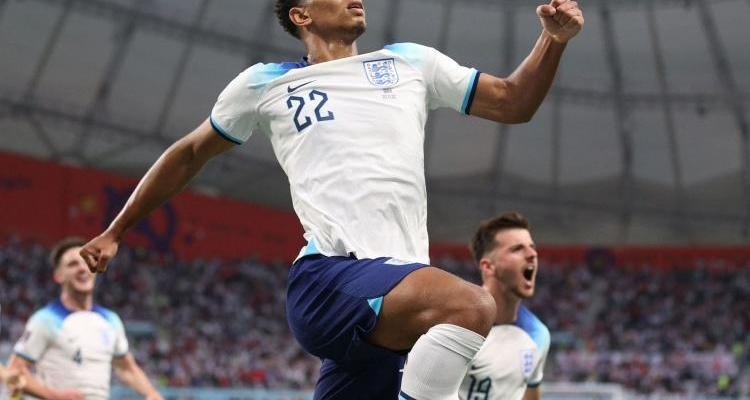 罗比基恩和罗伊基恩_罗伊基恩