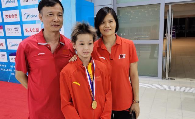 全红婵爸爸拒收_全红婵父亲:拒收送上门的全部财物