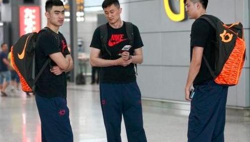 杜锋为什么_杜锋怒斥高尚