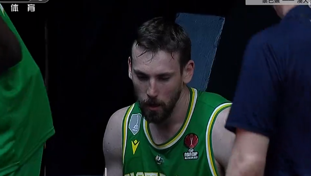 中国男篮对澳大利亚男篮战绩_澳大利亚男篮蝉联亚洲杯冠军