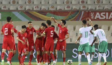 国足排名降至75的球员_国足排名降至75