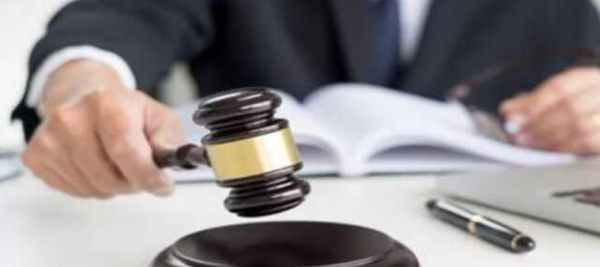 交通事故律师一般收费标准是多少 交通事故律师收费15%