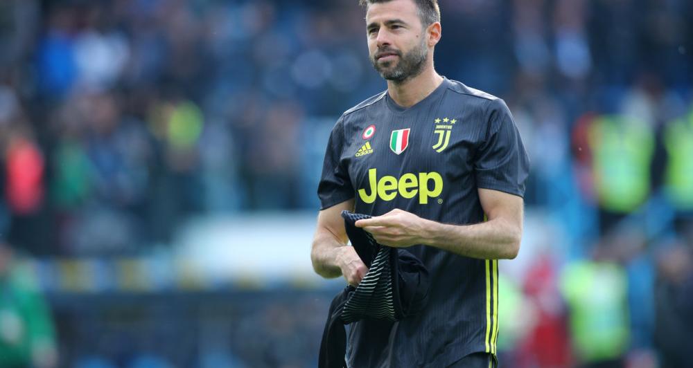 巴尔扎利球衣号码_巴尔扎利