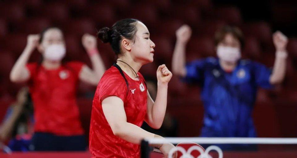 福原爱采访旁边翻译说中文_福原爱采访