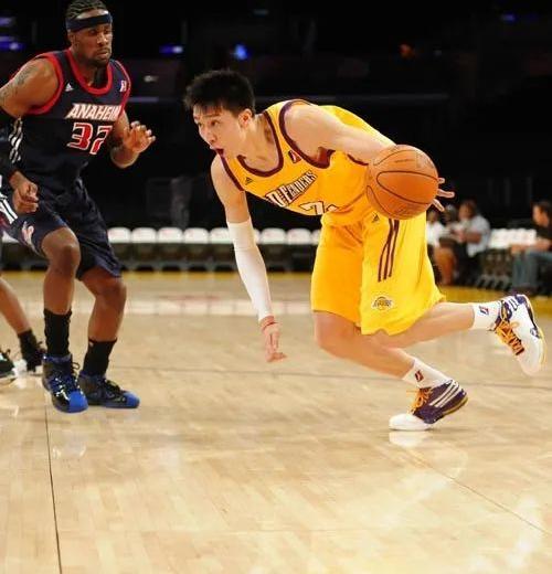 孙悦nba生涯_孙悦nba