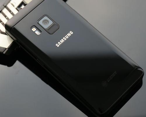 三星翻盖手机2022新款实用吗？（三星翻盖最新款手机）