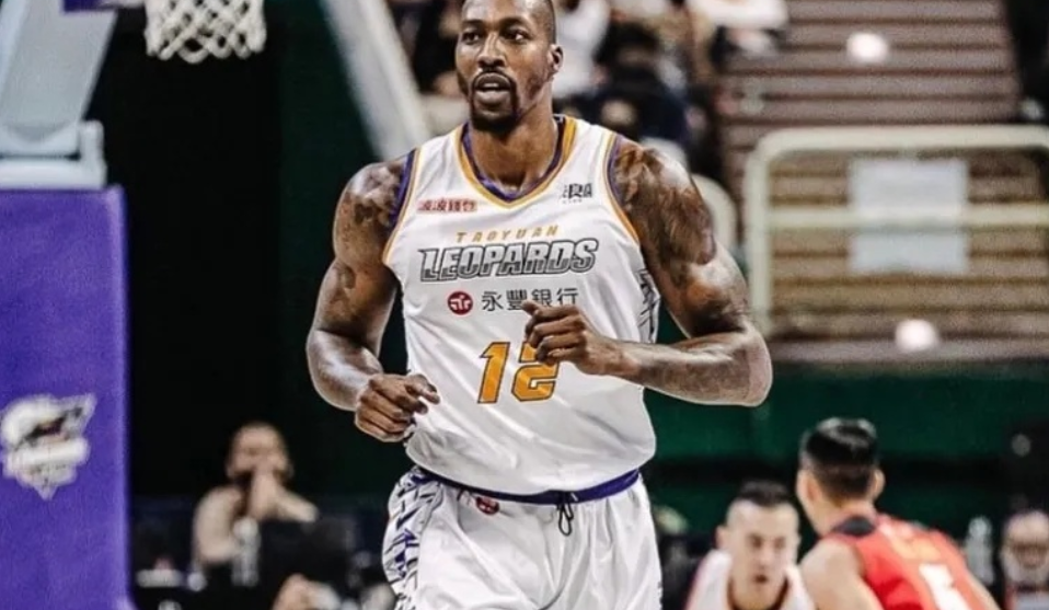 霍华德有什么伤_霍华德受伤